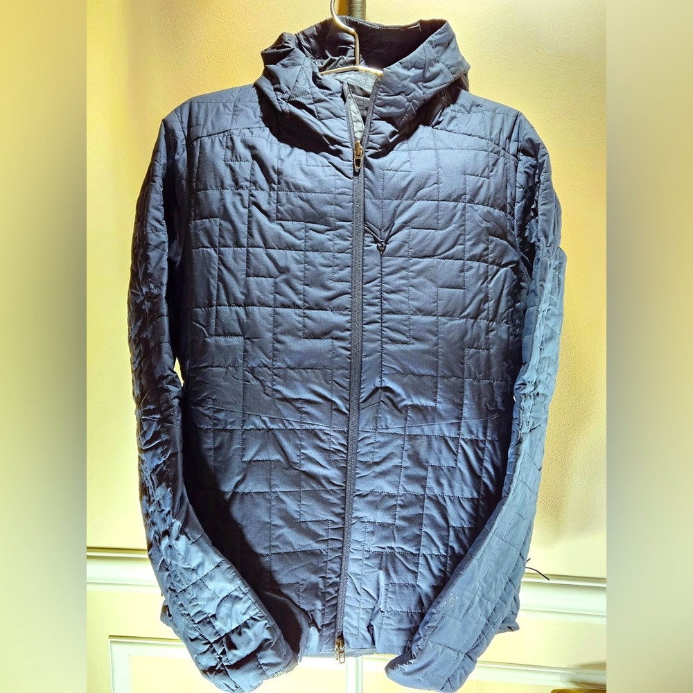 Lululemon Athletica Dark Blue Reversible Jacket - M